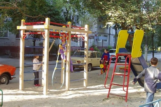 Детская площадка КСИЛ в г Ростов-на-Дону — фото 2